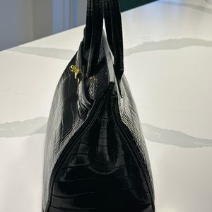 I bought on labottegamillanovwebsite and i paid $384. Never used